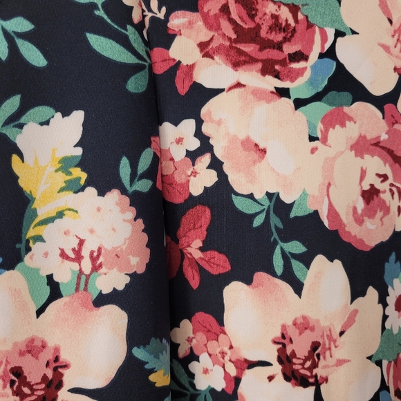 Abercrombie Kids Black Floral Dress Size 15/16 - Picture 6 of 8